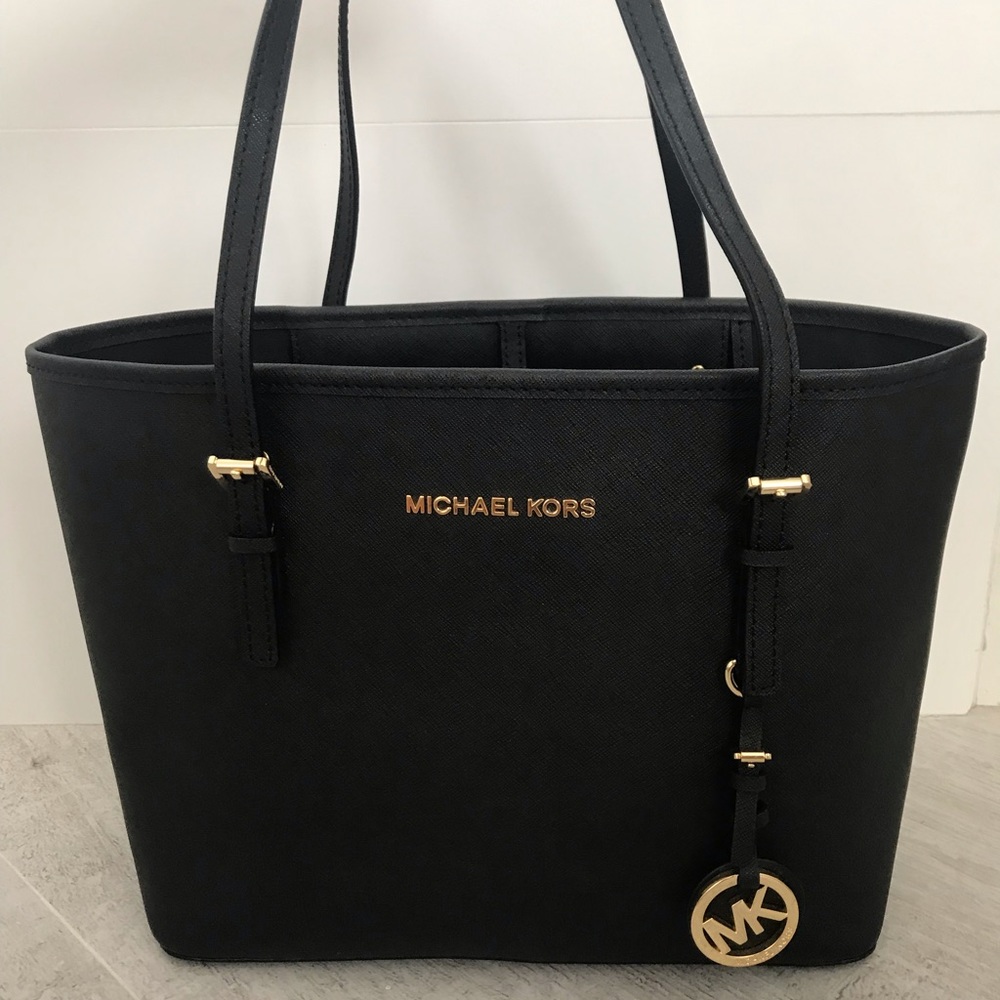 Michael Kors Tote!